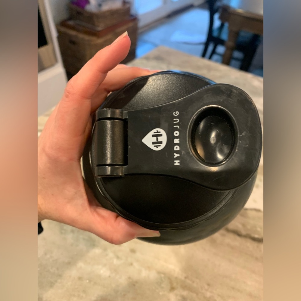 Black hydrojug - Picture 3 of 4